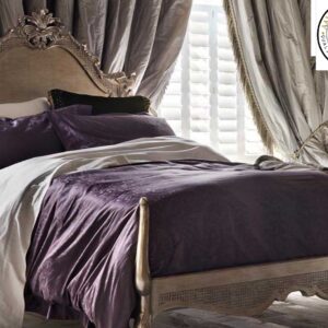 teakwood bed
