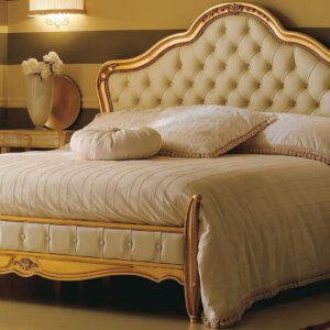 teakwood bed