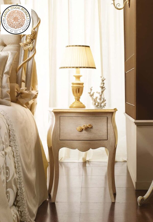 teakwood bed